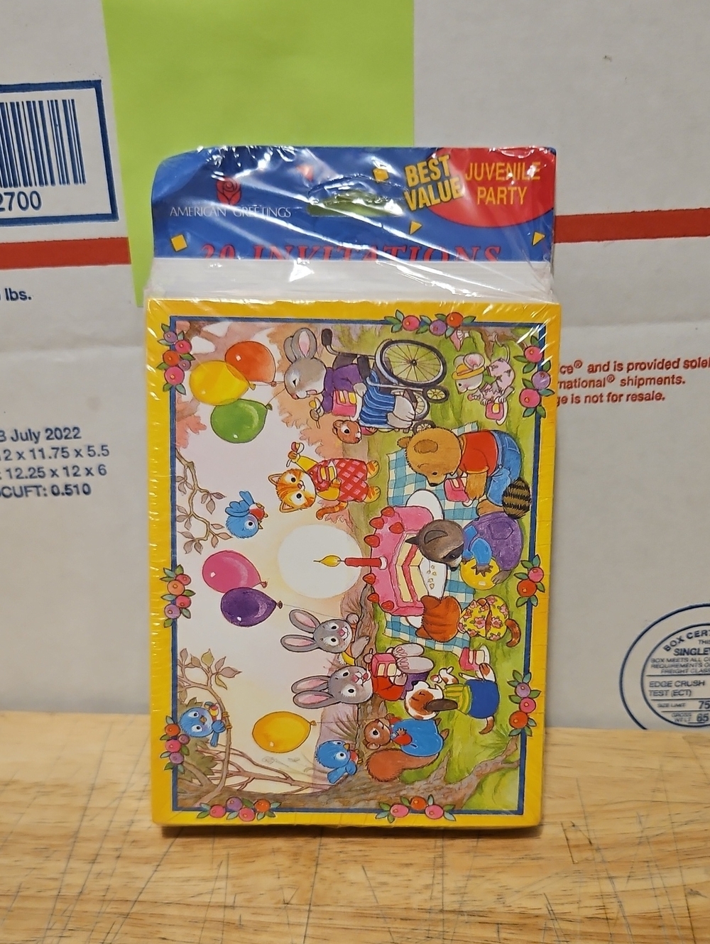American Greetings Yellow Border Invitation. 20 Cards 20 Envelopes.